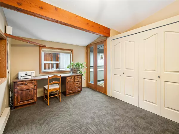 2318 Cayley Close Whistler, BC V8E 0A8