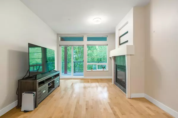 Vancouver, BC V6T 2K2,6328 Larkin DR #312