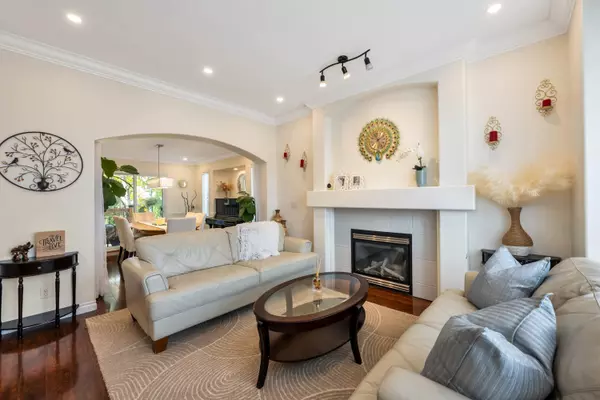 Surrey, BC V3S 9L1,6185 167a AVE