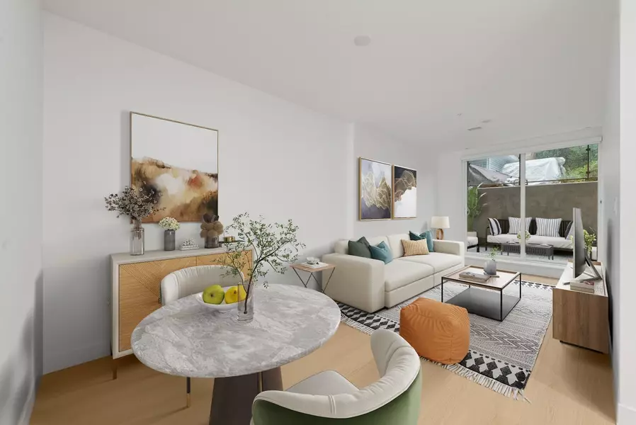 422 E 3rd ST #117, North Vancouver, BC V7L 0K1