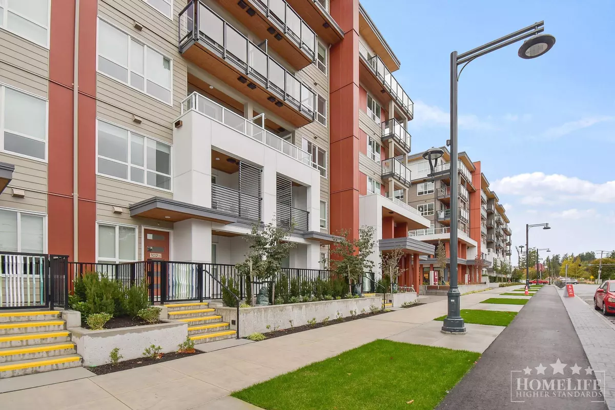 Surrey, BC V3T 0X4,13258 105 AVE #404