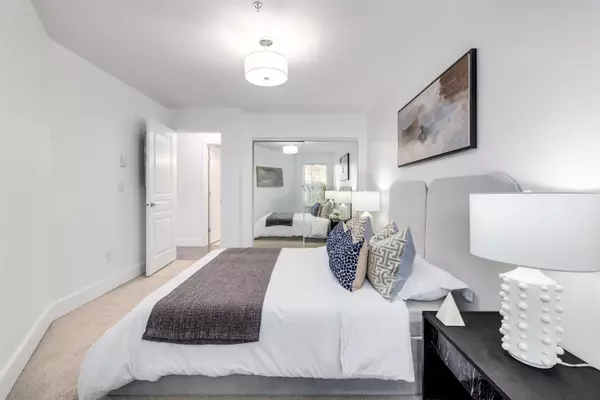 1363 56 ST #201 Delta, BC V4L 2P7