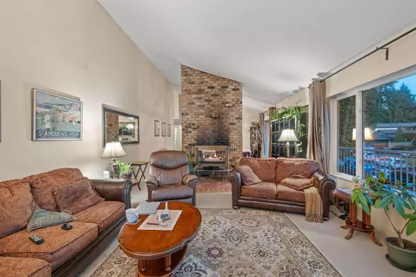 North Vancouver, BC V7N 2C2,3602 Regent AVE