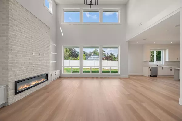 Langley, BC V4W 1W7,24833 Robertson CRES