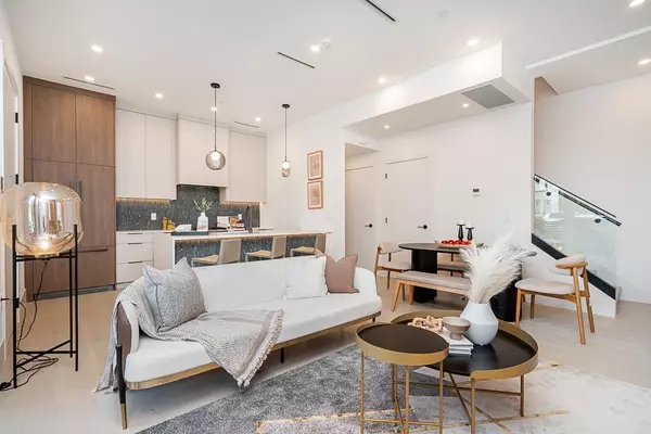 Vancouver, BC V5K 2M4,2460 Adanac ST #1