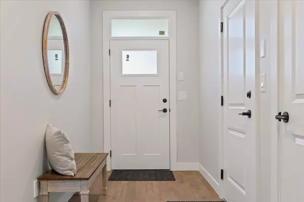 Chilliwack, BC V2R 4W1,46379 Uplands RD #14