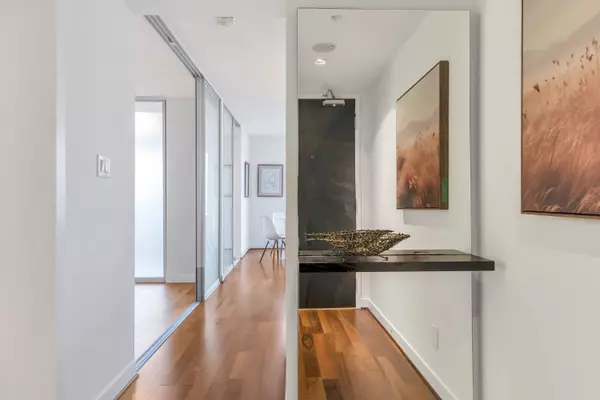 Vancouver, BC V6B 1G3,1055 Homer ST #1003