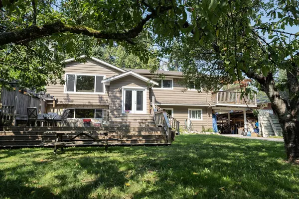 Gibsons, BC V0N 1V3,1160 Rosamund RD