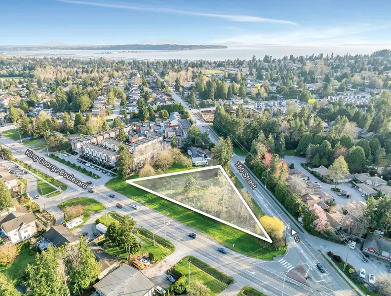 1704 160 ST, Surrey, BC V4A 4X2