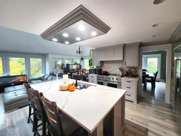 Langley, BC V3A 1Z1,3130 248 ST