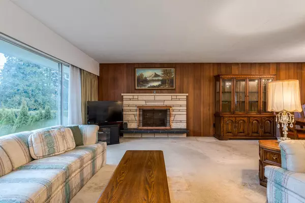 Burnaby, BC V5B 3G2,1250 Delta AVE