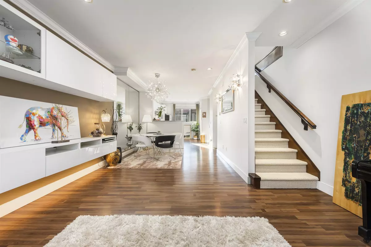 Richmond, BC V6Y 2T2,6551 No. 4 RD #2