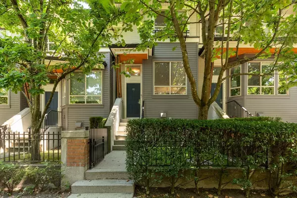 100 Klahanie DR #113, Port Moody, BC V3H 5K3