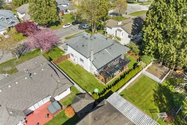 Surrey, BC V3X 2K4,13396 61 AVE