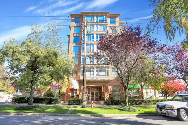2580 Tolmie ST #403, Vancouver, BC V6R 4R4