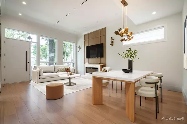 Surrey, BC V3R 2P3,13866 115 AVE