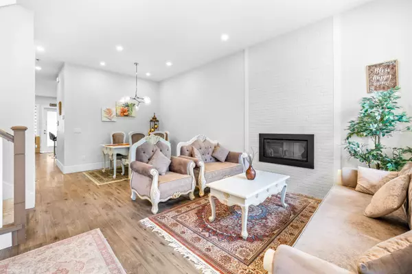 Surrey, BC V3Z 9R2,38 172 ST