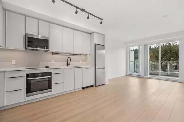 3075 Murray ST #307, Port Moody, BC V3H 0N9