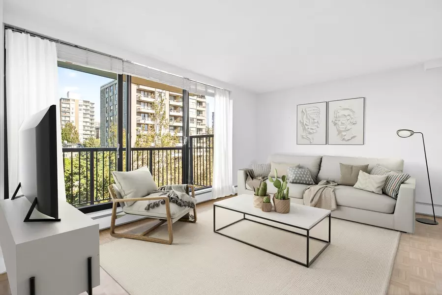 1330 Harwood ST, Vancouver, BC V6E 1S8