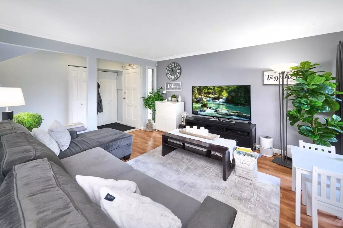 Richmond, BC V7A 2S8,9460 Glenallan DR #47