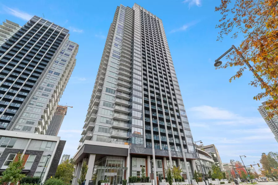 10448 University DR #1409, Surrey, BC V3T 0S7