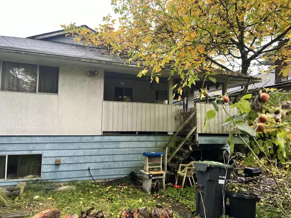 New Westminster, BC V3L 1Z1,113 Ovens AVE