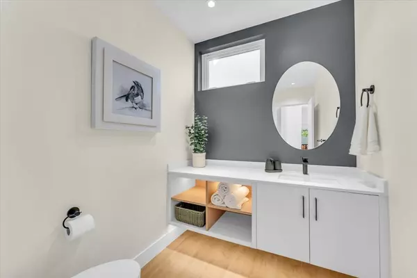 10392 240a ST #8 Maple Ridge, BC V2W 1G3