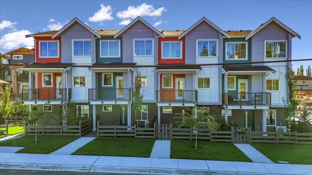 10392 240a ST #8, Maple Ridge, BC V2W 1G3