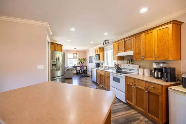 32934 Phelps AVE Mission, BC V2V 7P9