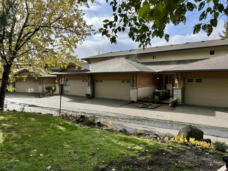 1026 Glacier View DR #19, Squamish, BC V8B 0G1