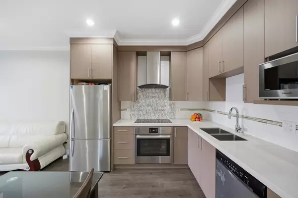 Richmond, BC V6X 1K3,9833 Cambie RD #5