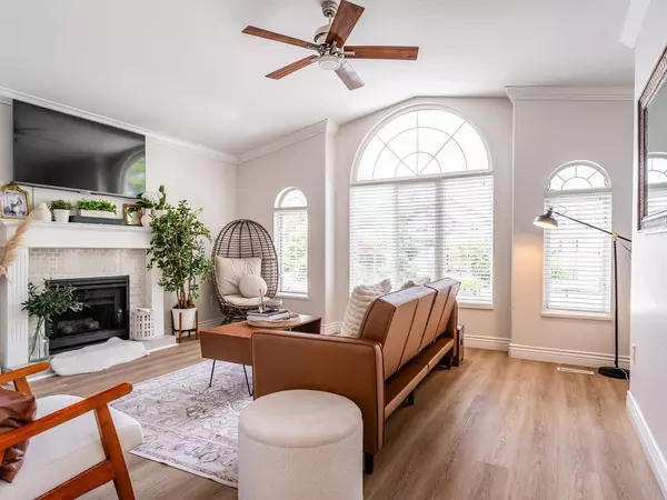 Port Coquitlam, BC V3B 1N3,1986 Fraser AVE