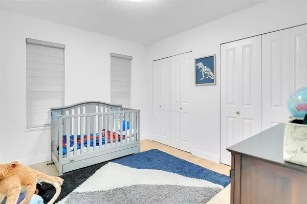 Surrey, BC V4A 6S6,2042 Bowler DR