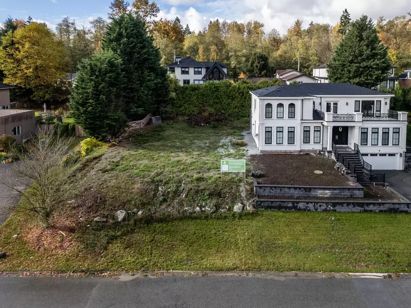 9269 163 ST #LT.2, Surrey, BC V4N 3C9