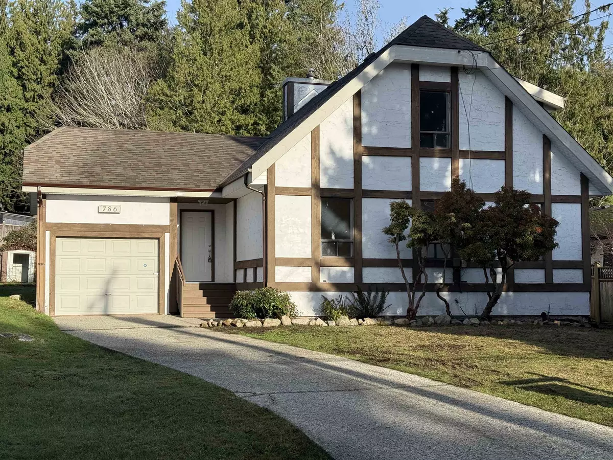 Gibsons, BC V0N 1V9,786 Creekside CRES