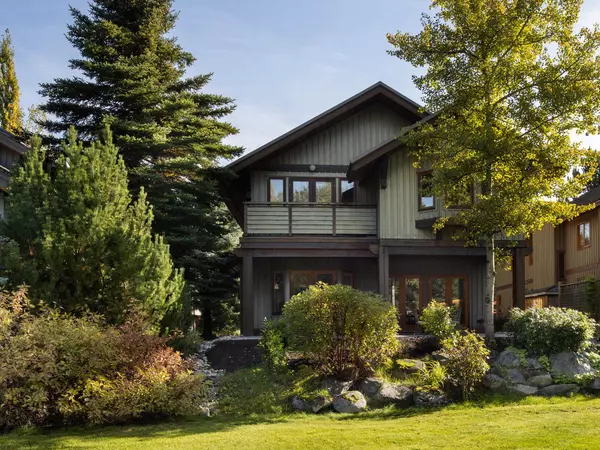 8107 Muirfield CRES, Whistler, BC V8E 1J7