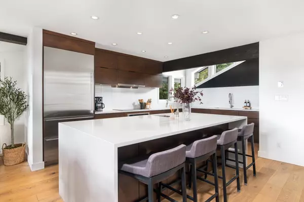 Whistler, BC V8E 0B8,3369 Panorama RDG