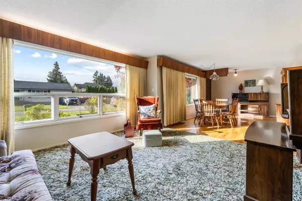 Chilliwack, BC V2P 6A7,9170 Holly ST