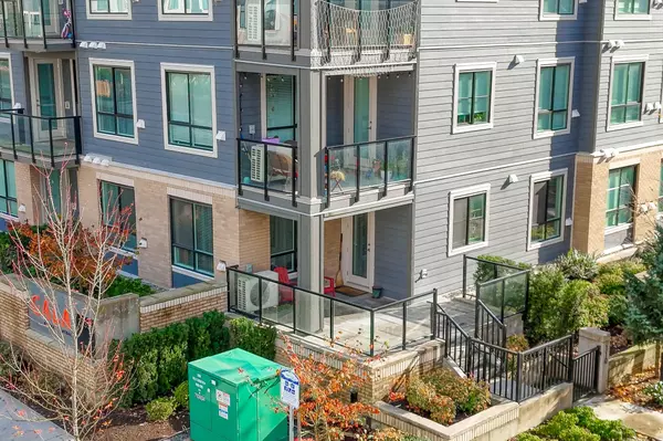 Langley, BC V2Y 4J9,20356 72b AVE #110