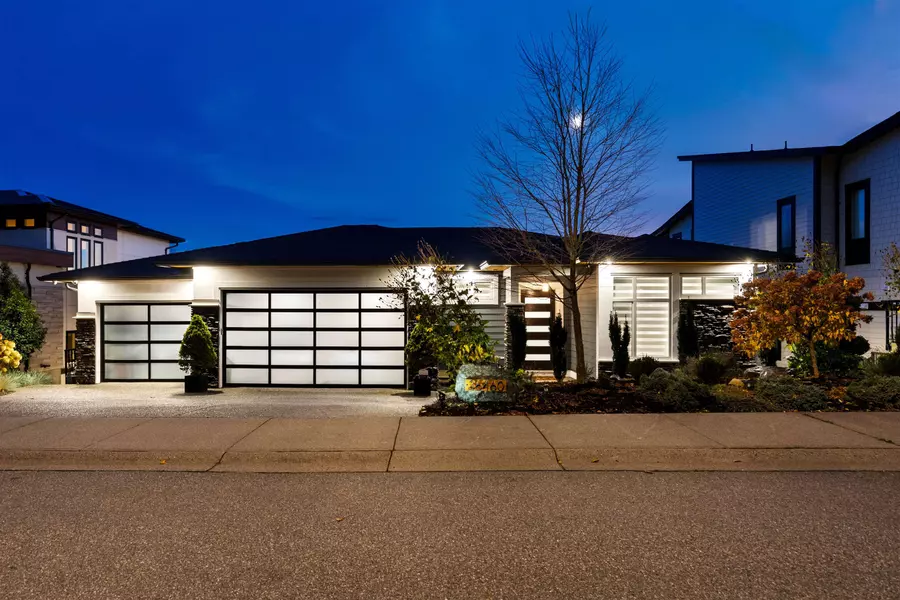 36460 Epworth CT, Abbotsford, BC V3G 0B2