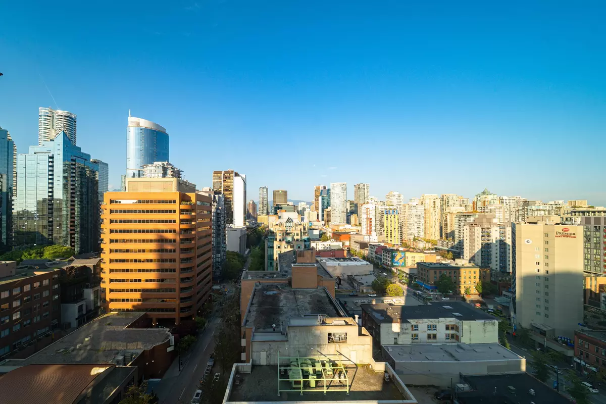 Vancouver, BC V6Z 2S8,1188 Howe ST #1808