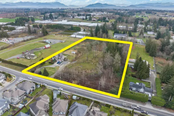 Abbotsford, BC V4X 1H5,2790 Lefeuvre RD