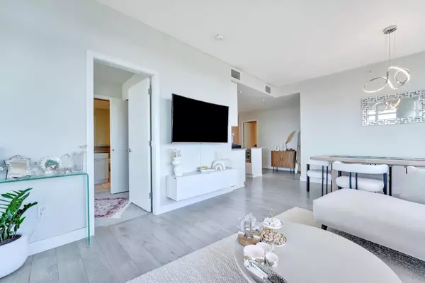 1788 Gilmore AVE #3102 Burnaby, BC V5C 0L5