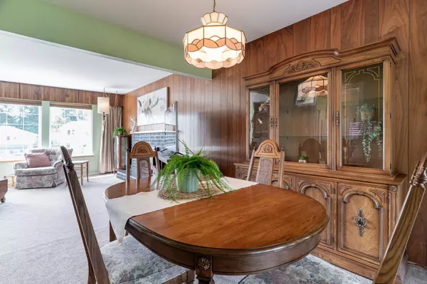 Delta, BC V4M 1S7,5451 7b AVE