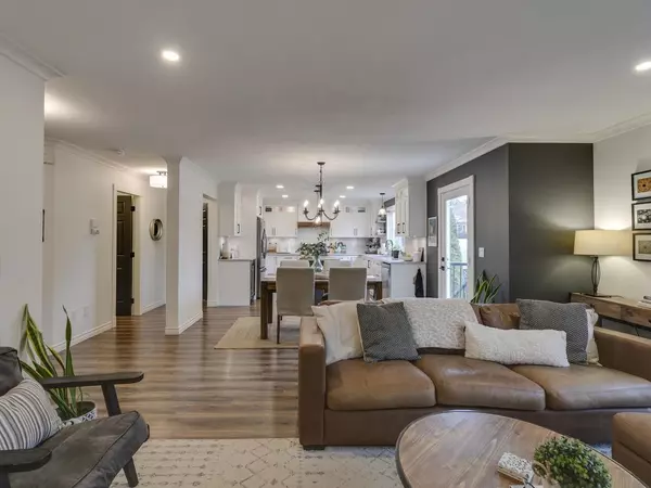 8060 Melburn DR Mission, BC V2V 7B6