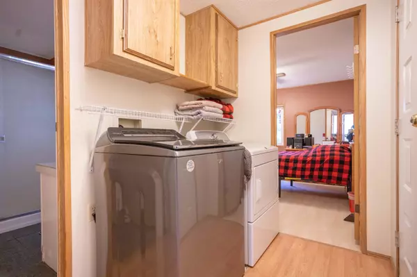 52975 Yale RD Rosedale, BC V0X 1X1