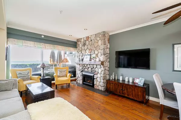 1120 Tsatsu Shores DR #107 Delta, BC V4M 4G3