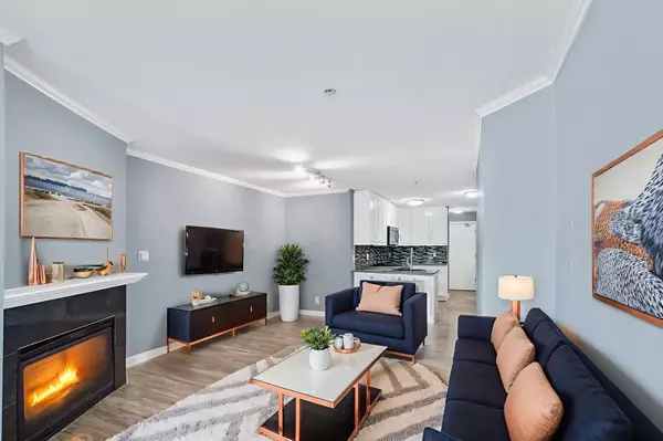 Surrey, BC V3W 0V2,12110 80 AVE #212