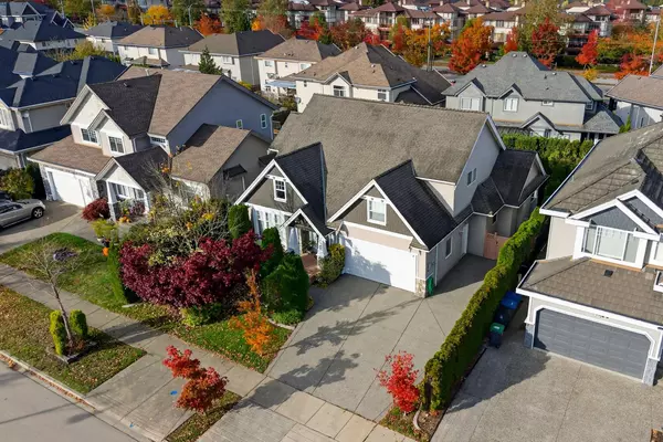 16565 63b AVE, Surrey, BC V3S 0W2