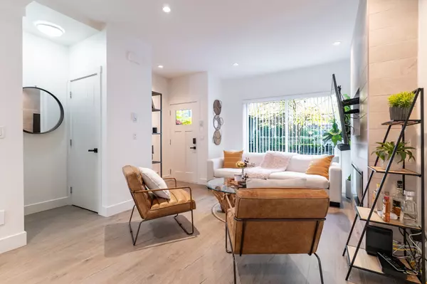 Surrey, BC V3Z 0S4,2280 163 ST #155